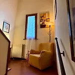 Nottolini House - A Due Passi Dal Centro Di Lucca