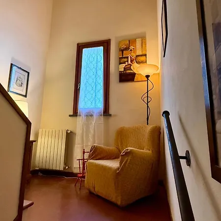 Nottolini House - A Due Passi Dal Centro Di 루카