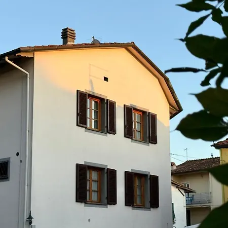 펜션 Nottolini House - A Due Passi Dal Centro Di *
