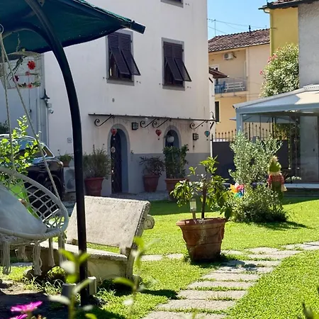 Nottolini House - A Due Passi Dal Centro Di * Λούκα